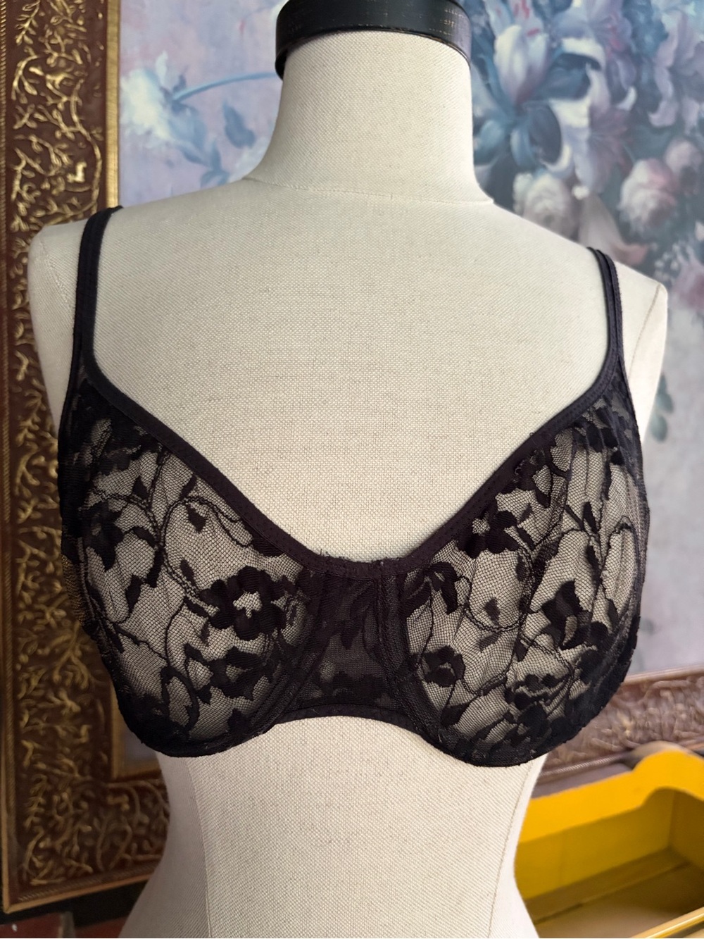 DKNY Sheer Lace Underwire Bra - Black